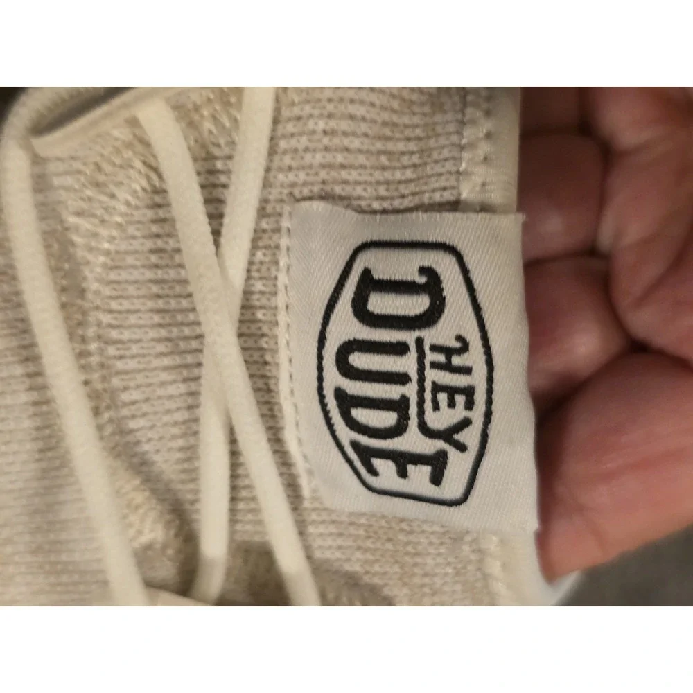 Hey Dude Mens 8 Slip- Ons